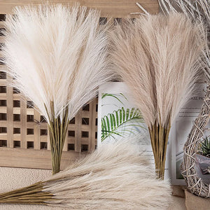 "Fluffy Pampas Grass 55CM (5/1Pcs) - Bohemian Decoration, Artificial Flowers for Wedding, Parties, Christmas and Home"